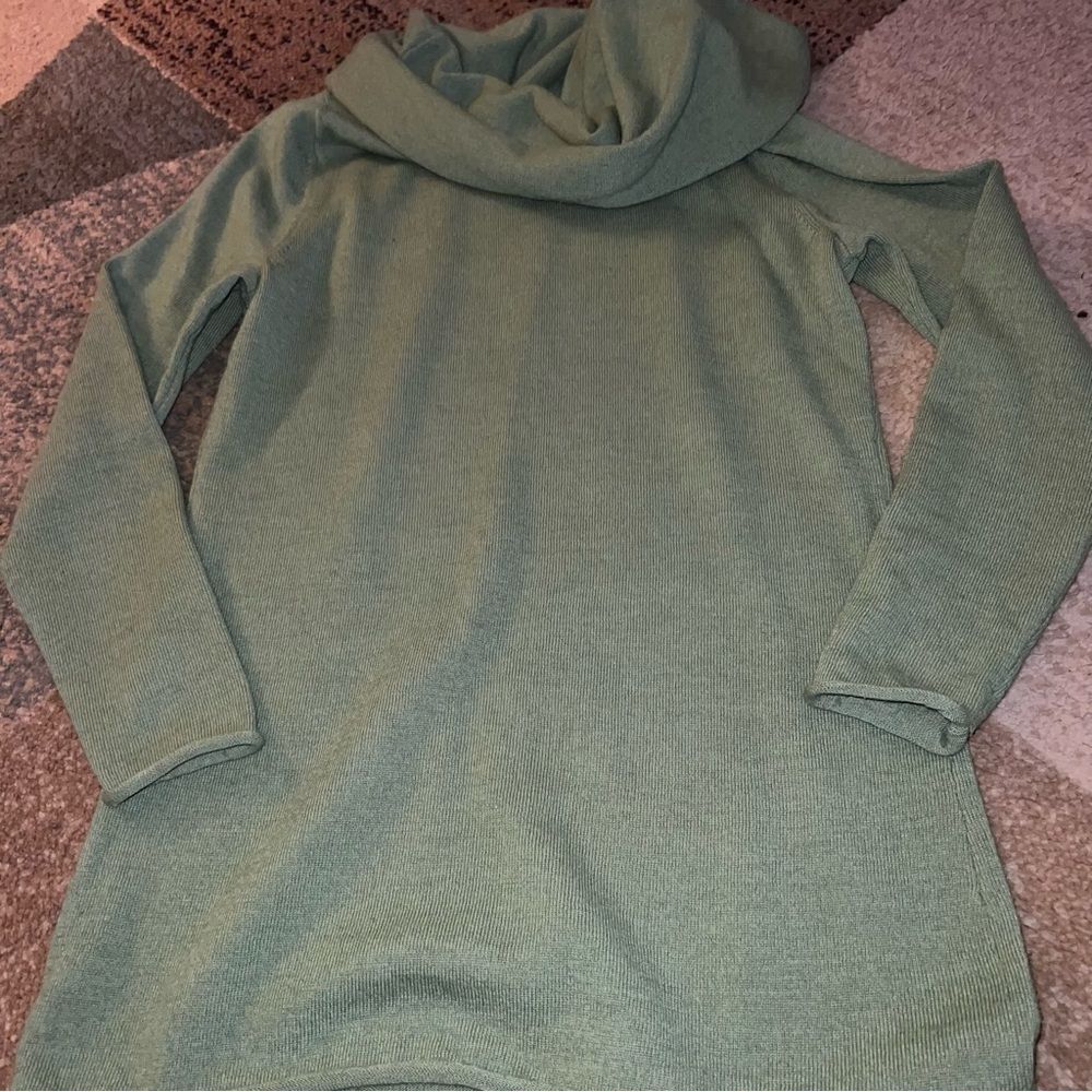 Cynthia Rowley sweater size MP - Picture 4 of 4